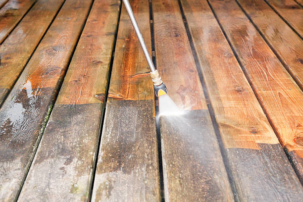 Best Spring Cleaning  in Whiskey Creek, FL